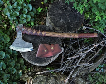 Hache viking forgée à la main avec étui en cuir - Hache médiévale barbue pour bushcraft, camping et collectionneurs, hache scandinave, cadeau