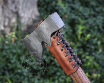 万軍-トマホーク-高炭素鋼 古兵器 武具　刀装具　日本刀　模造刀 狩猟 斧 鍛造トマホーク斧：高炭素鋼、レザーシールド、ブッシュクラフト斧