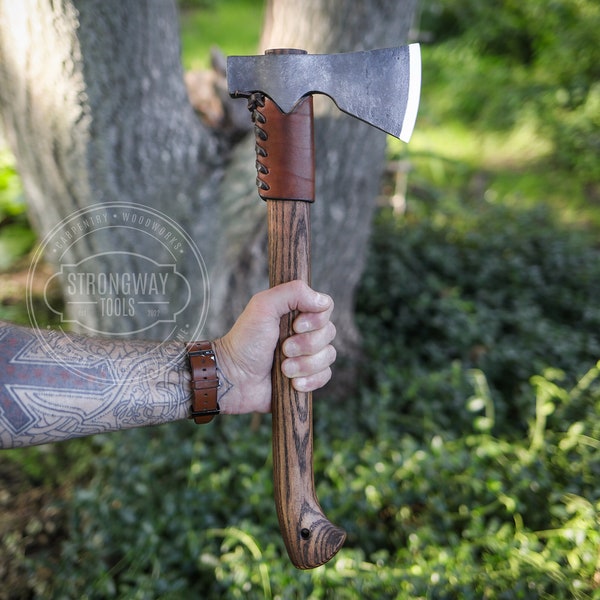 Tomahawk Axe with leather shield, Forged Tomahawk Axe, Personalized tomahawk,  High carbon, Bushcraft Axe