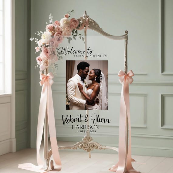 Custom Wedding Photo Welcome Sign - Personalized Acrylic Wedding Sign - Clear Wedding Welcome Board - Modern Photo Sign for Wedding Décor