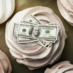 Edible Money Cake Topper & Cupcake Toppers | Dollar Bills Birthday Cake ...
