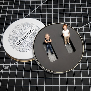 F&F Dominic, Brian Tooned Edition  1:64 Scale Handpainted Figure Set
