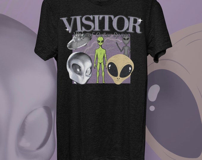 Alien Visitor Homage T-Shirt Hilarious Really Vintage Graphic Retro Novelty Humorous Tee for Men Women Funny T Shirt Gift UFO Cryptid X-File