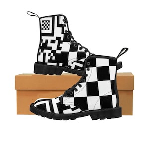 QR Checkered Women&#39;s Combat Boots, Black and White Canvas Boots for Women, 90s Grunge Combat Boots, Ska Punk Combat Boots, Funky Ankle Boots
