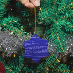 Geeky BSOD Ornament, Nostalgic Tech Unique Christmas Tree Decoration, Techie Xmas Decor Gift, IT Computer Nerd Geek Holiday Stocking Filler