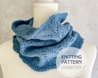 Cowl Knitting PATTERN / easy scarf knitting pattern quick scarf pattern knit cowl pattern lace cowl gift idea mom gift sister quick knit