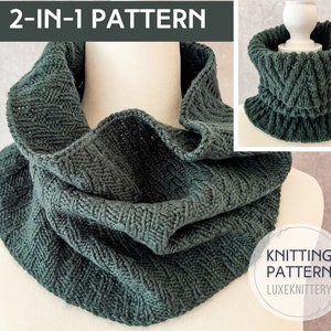 Può includere: Un collo a lupetto di maglia verde scuro con un motivo a chevron. La sciarpa è piegata e mostrata su una superficie bianca. Il testo "2-IN-1 PATTERN" e "KNITTING PATTERN LUXEKNITTERY" è visibile nell'immagine.