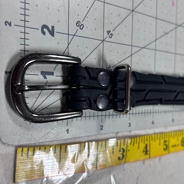 Recycled Bike Tire Belt (Gun Metal Black Buckle, Size 27-36 Inches)