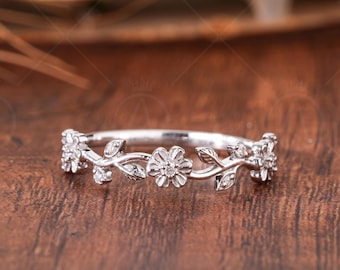 Nature Inspired Floral Vine Moissanite Wedding Band, Botanical Flower Ring, Vintage Stackable Anniversary Gift