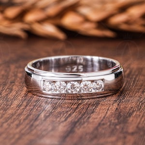 6.50mm Wide Lab Grown Diamond Men&#39;s Wedding Anniversary Band Classic Promise Ring For Him