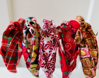 Handmade Knotted Christmas Headband: Boho Holiday Headwear
