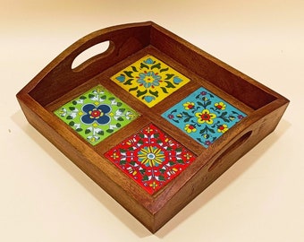 Floral Hand-Painted Ceramic Tile Wooden Tray – Unique Handmade Kitchen Décor & Gift for Mom