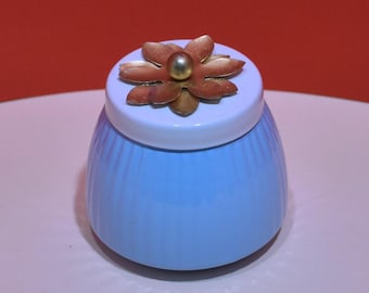 手作りの青い陶器のキャニスター：インドの花柄アートの瓶 - Etsy 日本