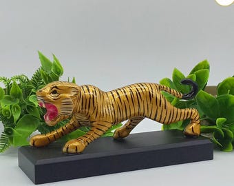 Swarovski Endangered Wildlife Tiger 1003148 Crystal Home Decor