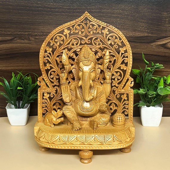 Wooden Ganesha Statue – Hand Carved Ornate Arch Ganesha – 10 × 15 × 25 cm