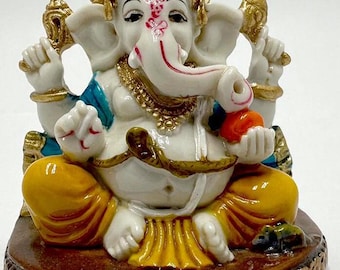 Exquisite Handmade Ganesha Statue – Hand-Painted Polyresin Ganesh Idol for Home & Temple