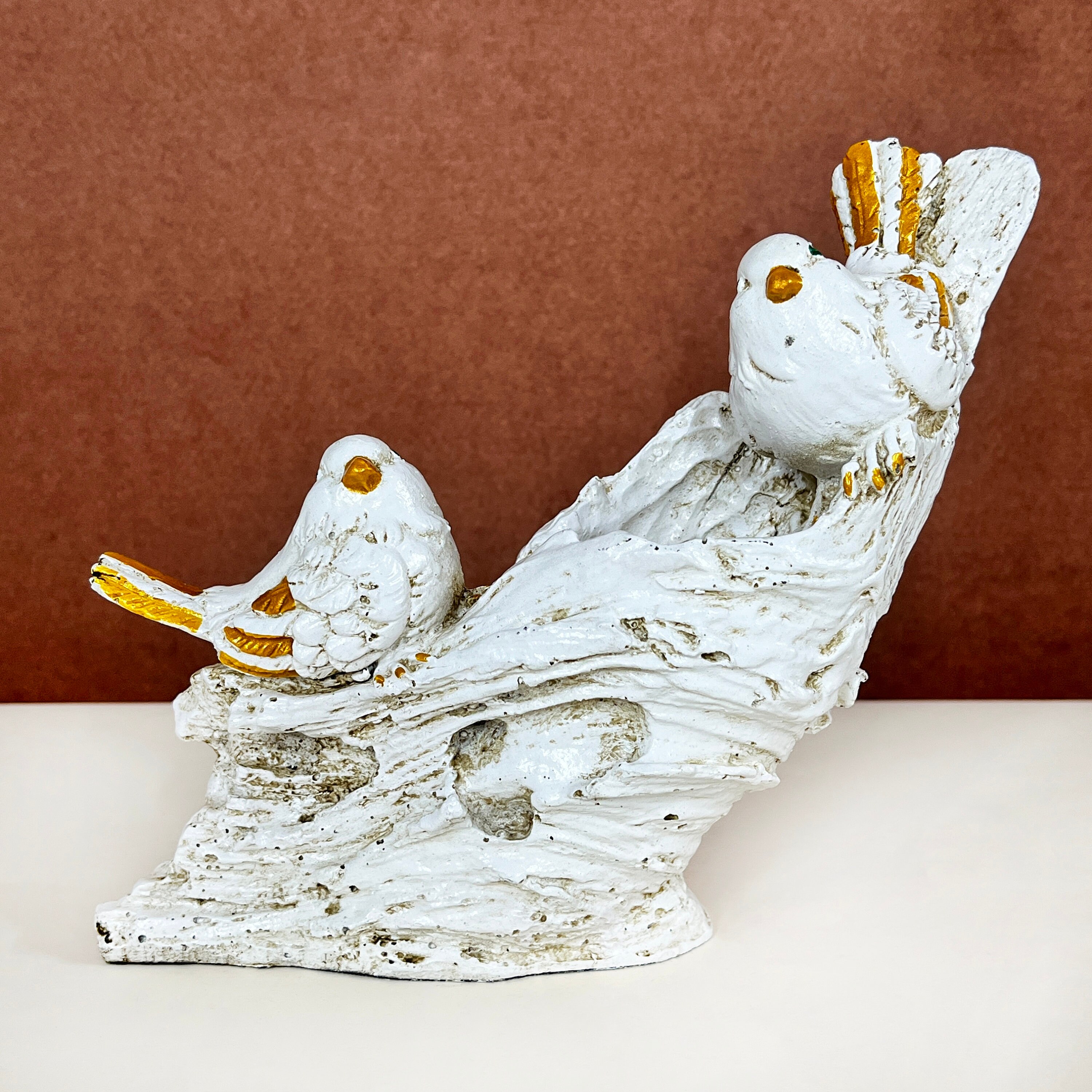 Handmade Sparrow Showpiece With Eggs – Rustic Bird Figurine for