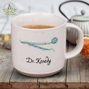 Dentist Mug, Custom Dentist Gift, Dental Coffee Mug, Dental Hygiene Gift, Dental Assistant Student Gifts, Personalized Dentist Cup with Name