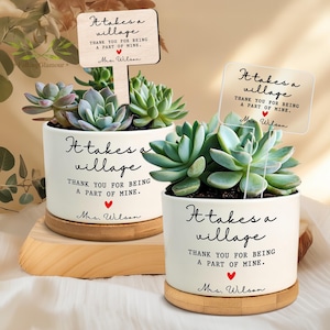Personalized Appreciation Teacher Plant Pot, Flower Pot For Teacher, Gift for Teacher, It Takes A Village, Custom Plant Pot Gifts, Teacher