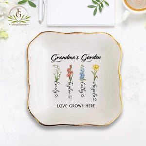 Personalized Grandmas Garden Trinket Tray, Grandma Ring Dish, Grandma Jewelry Holder, Grandma Gift From Grandkids, Nana Gifts, Gift For Mom