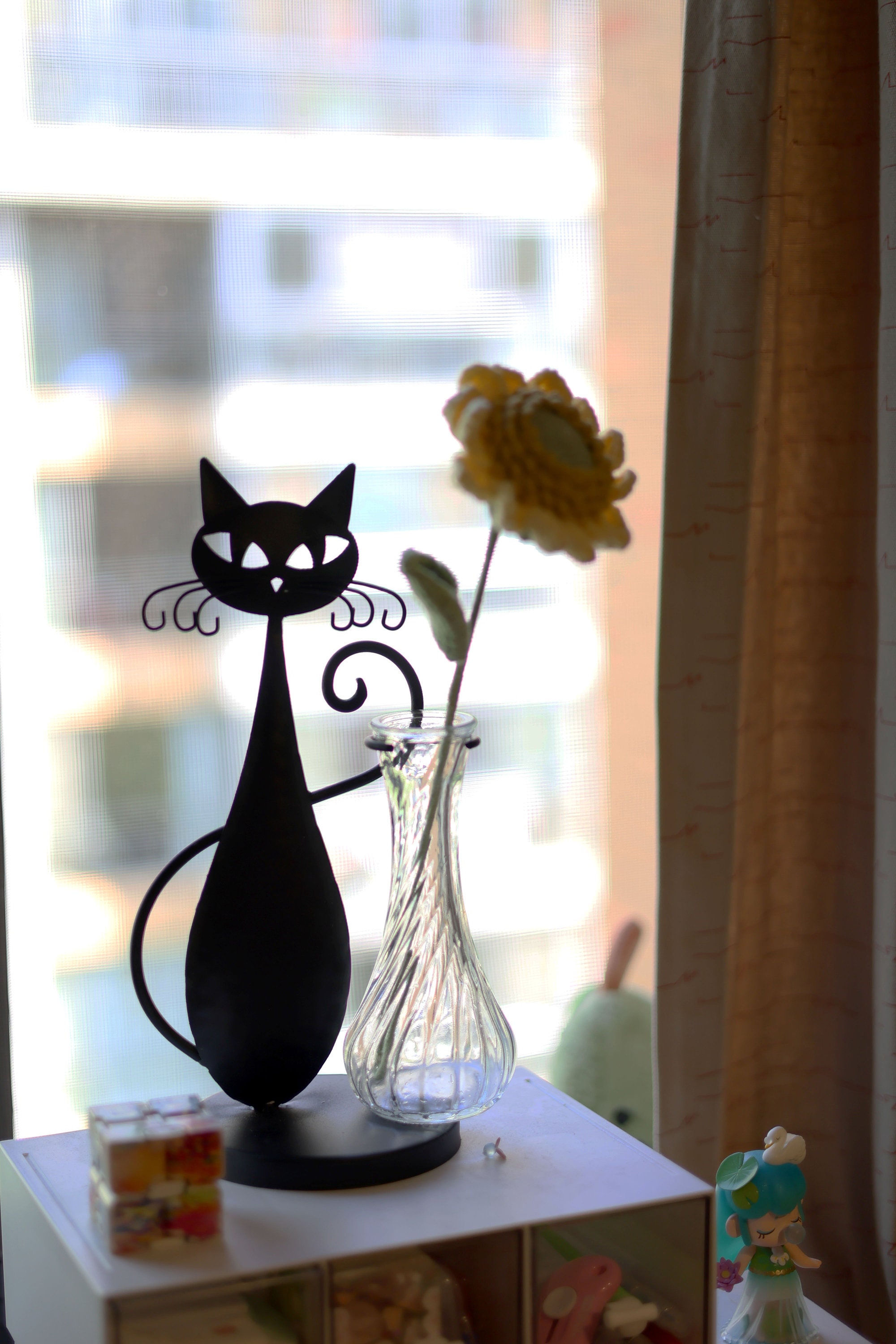 Cute Black Cat Desk Accessories, Planters for Outdoor Plants, Metal Cat