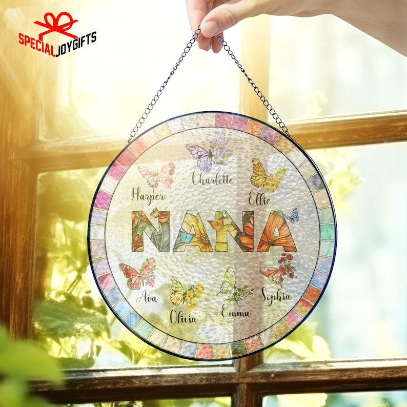 Atrapasueños de cristal personalizado para abuela, regalo para el Día de la Madre, mariposa y flor del mes de nacimiento personalizados con los nombres de los nietos, regalos para mamá imagen 4