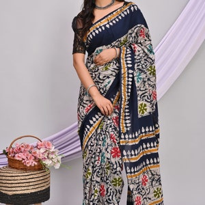 Indische Frauen tragen Handblock Bagru Print Baumwolle Saree / Sari Baumwolle Saree mit Bluse Gedruckte Saree Geschenke für Mütter Schwester und Liebe einmal Bild 3