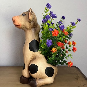 Zittende hoge koe bloempot bloempot 11&quot;