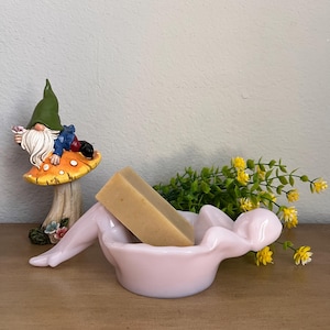 Bathing Beauty Soap Dish Pink Crown Tuscan Art Nouveau Style