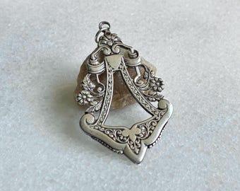 Antique Art Deco Sterling Silver Floral Pendant