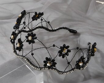 Handmade Knitted Flower Crystal Headband,Bridal Headpiece,Crystal Pearl Petal Bridal Hairpiece Accessories, Flower Goddess Crown