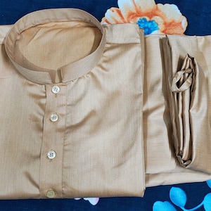 Beige Cotton Men&#39;s Kurta Pajama Set: Indian Wedding Outfit