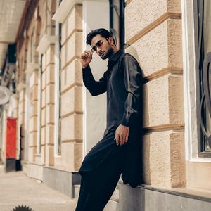 Men&#39;s Black Cotton Kurta Shalwar: Indian Wedding Kameez Set