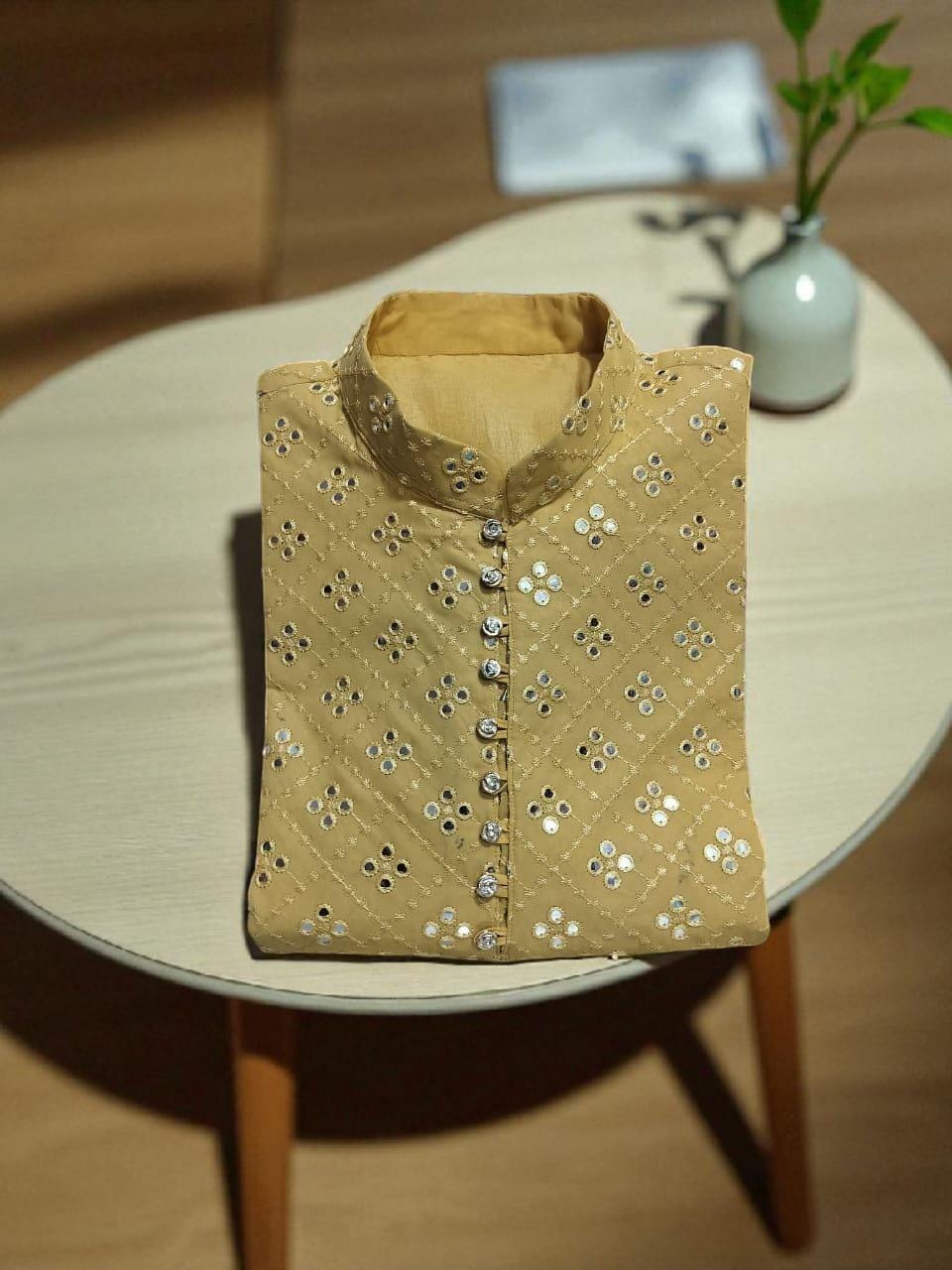 Set pigiama Kurta ricamato Chikankari da uomo, abito da sposa indiano - Italia