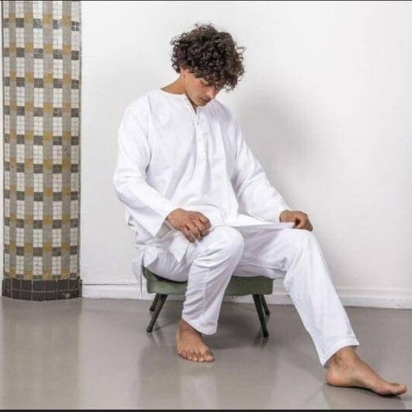 Men's Indian Yoga Kurta Pajama Altimet Item 100%Cotton Good And Best Quality Kurta Pajama Set Solid Color White Meditation Suits
