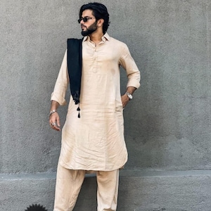 Men&#39;s Beige Cotton Kurta Shalwar Set: Traditional Indian Outfit