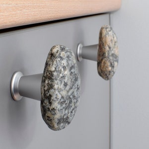 Stone Cabinet Knobs, Rock Knobs, Stone Pulls, Stone Knobs for Cabinets, Stone Drawer Pulls, Stone Drawer Handles, Stone Door Knob, Sea stone handle set, Baltic sea stones for cabinets and drawers. Fancy kitchen handles.