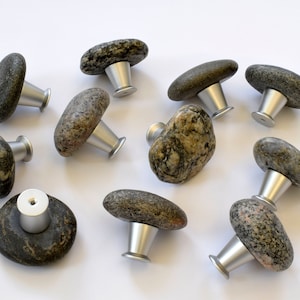 Stone Cabinet Knobs, Rock Knobs, Stone Pulls, Stone Knobs for Cabinets,Stone Drawer Pulls, Stone Drawer Handles, Stone Door Knob, Sea stone handle set, Baltic sea stones for cabinets and drawers. Fancy kitchen handles.