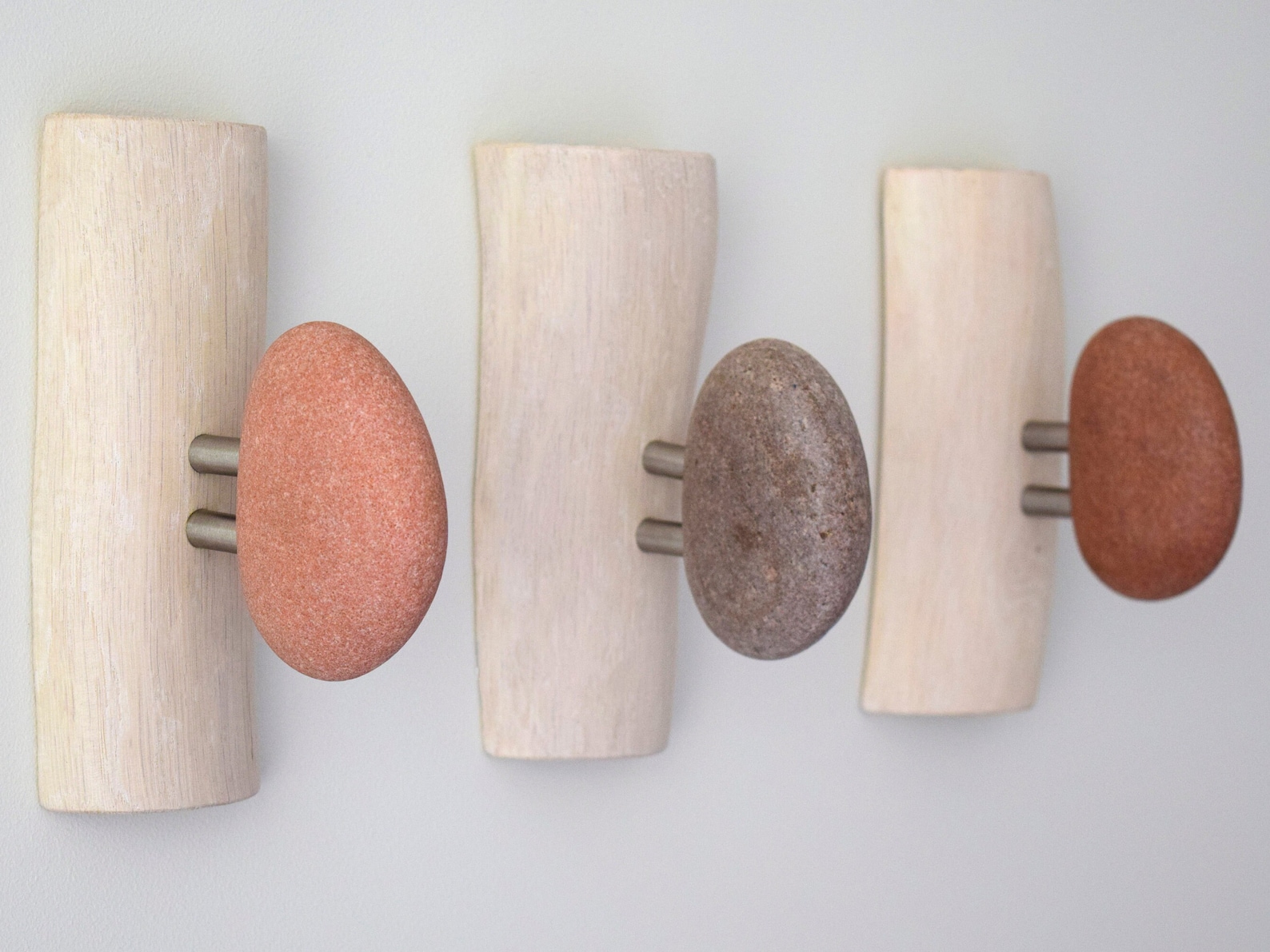 Sea Stone Towel Hooks and Wall Racks Natural Sea Stone Wall Coat ...