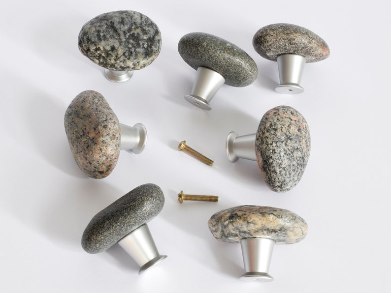 Stone Cabinet Knobs, Rock Knobs, Stone Pulls, Stone Knobs for Cabinets, Stone Drawer Pulls, Stone Drawer Handles, Stone Door Knob, Sea stone handle set, Baltic sea stones for cabinets and drawers. Fancy kitchen handles.