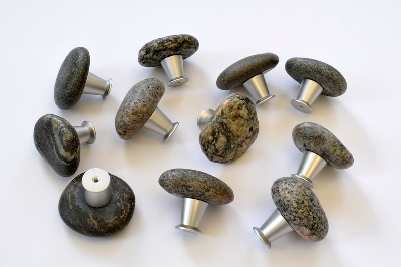 Stone Cabinet Knobs, Rock Knobs, Stone Pulls, Stone Knobs for Cabinets,Stone Drawer Pulls, Stone Drawer Handles, Stone Door Knob, Sea stone handle set, Baltic sea stones for cabinets and drawers. Fancy kitchen handles.
