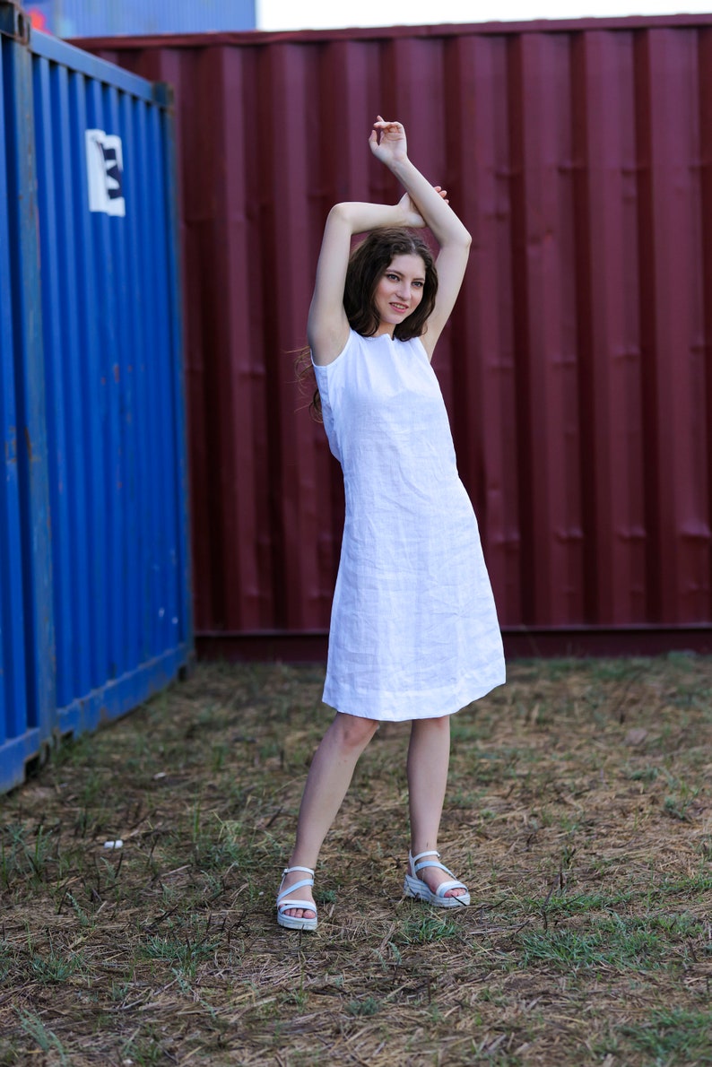 White Linen Dress With Side Pockets, Loose Linen Dress, Women Oversized Linen Dress, Medium Length Linen Dress, Summer Linen Dress image 5