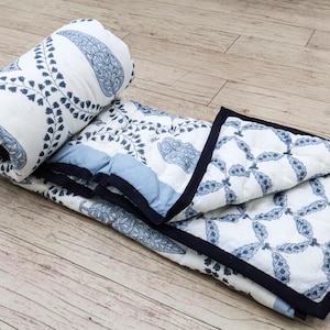 Block Printed Quilted Throw Blanket 100% Cotton Quilt, Cover for Couch and Bed, Sage Lap Bedding Coverlet, Luxury Oversized Quilted Throw