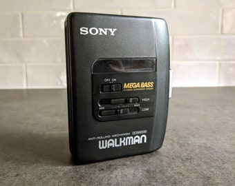 Sony Walkman Cassette Player WM-EX19 Retro