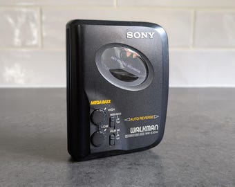 Vintage Sony Walkman WM-FX221 Stereo Cassette Tape Player AM/FM