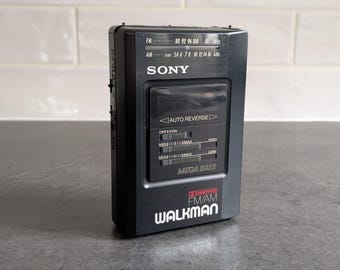 Sony Walkman Cassette Player & Radio WM-AF57 Vintage