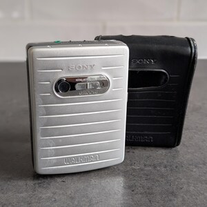 ソニー ウォークマン カセットプレーヤー WM-EX368 レトロ - Etsy 日本