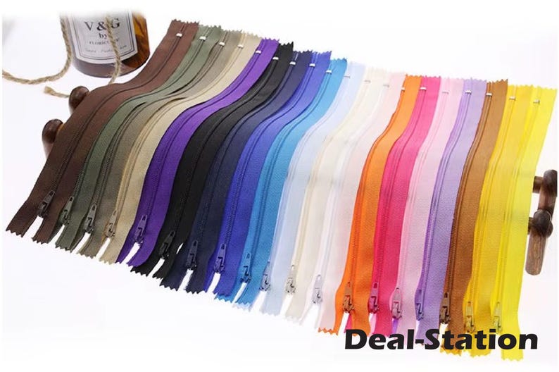 Closed End Nylon Zips: 4-20 Inch Lengths, 10 Colors Available - Etsy UK