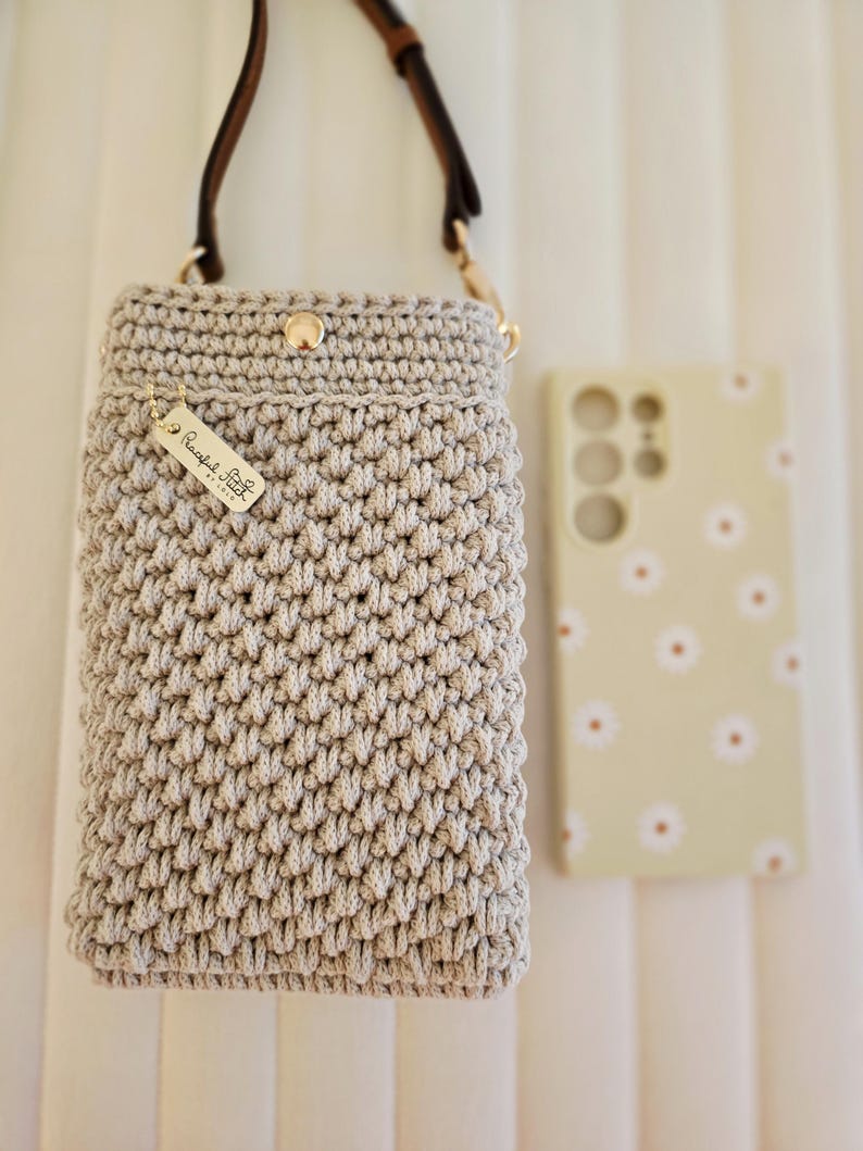 Crochet Crossbody Phone Purse: Handmade, Recycled Cotton, Vegan Leather Strap image 6