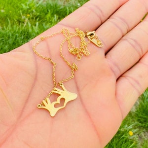 Colar com pingente de gesto de coração fofo - Aço inoxidável de ouro 18K - Colar de amizade minimalista - À prova d&#39;água - Ideia de presente exclusiva para ela